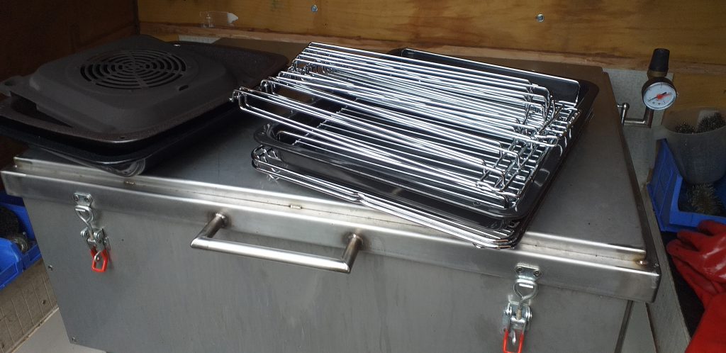 Oven Racks And Trays After A Deep Clean